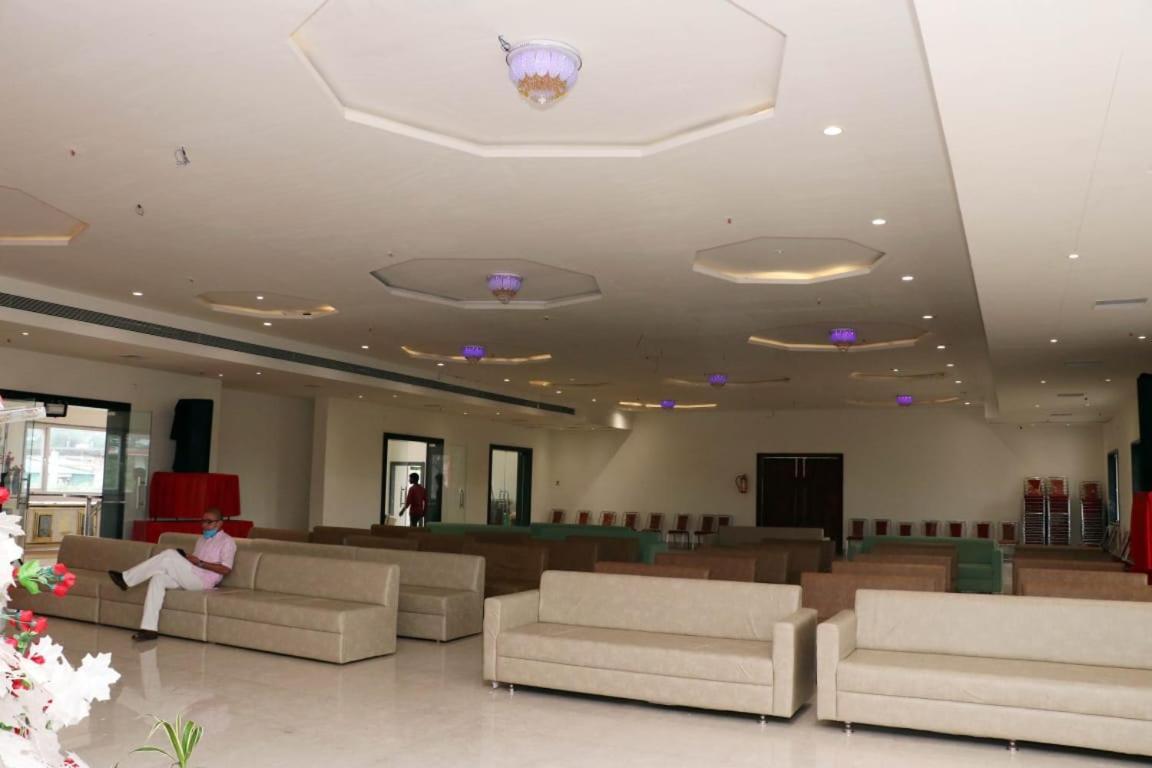 Hotel Savitri Signature Narsinghpur מראה חיצוני תמונה